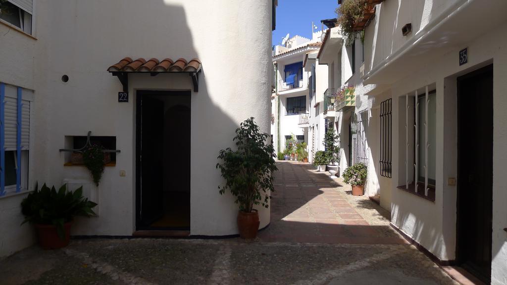 Mini Apartamento Port Aiguadolc Sitges Esterno foto