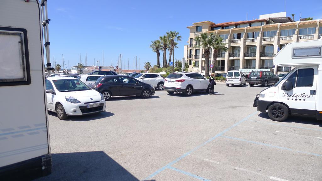 Mini Apartamento Port Aiguadolc Sitges Esterno foto